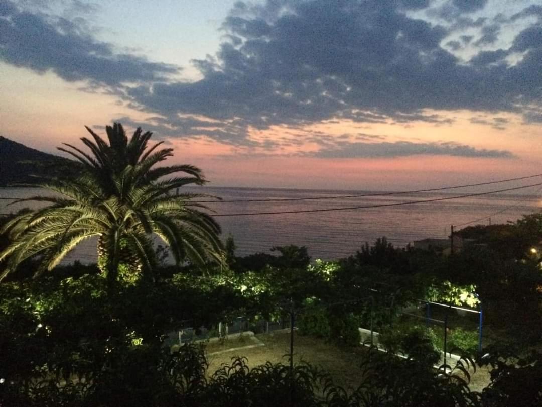 Hotel Kinira المظهر الخارجي الصورة